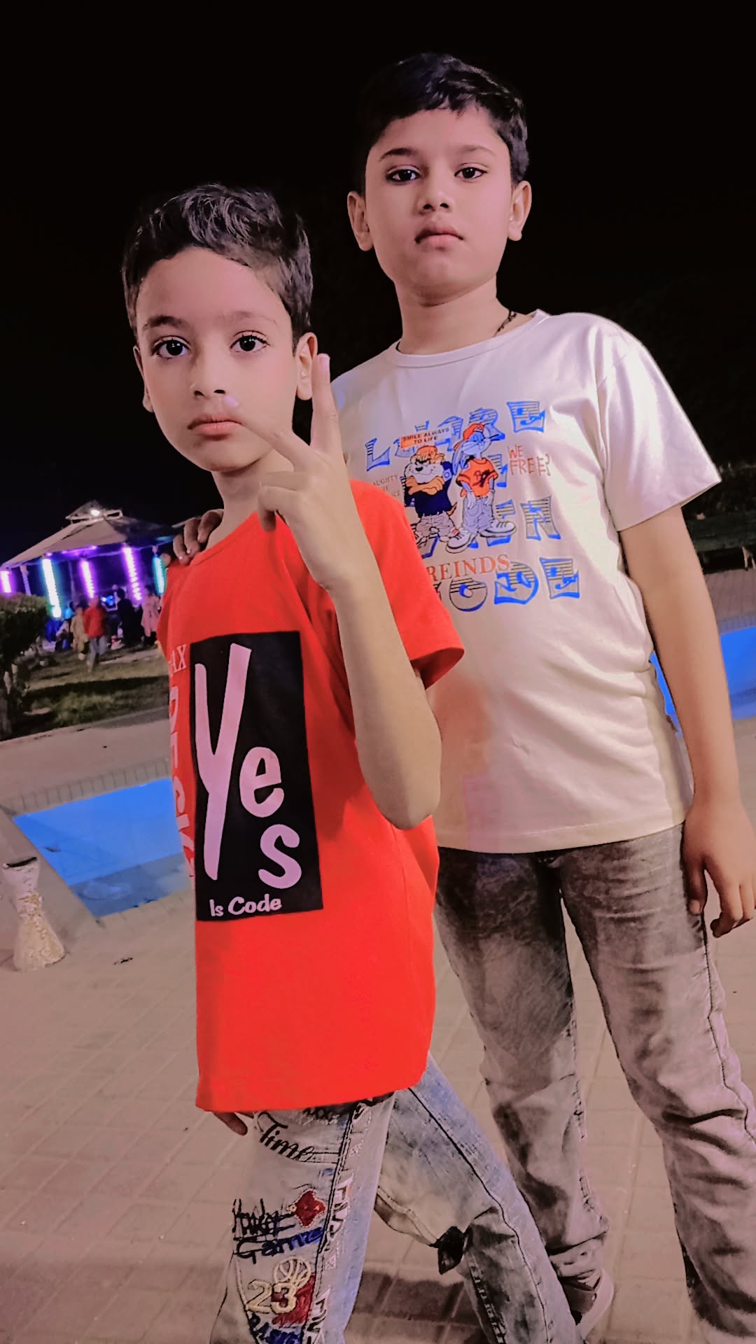 @03128558447