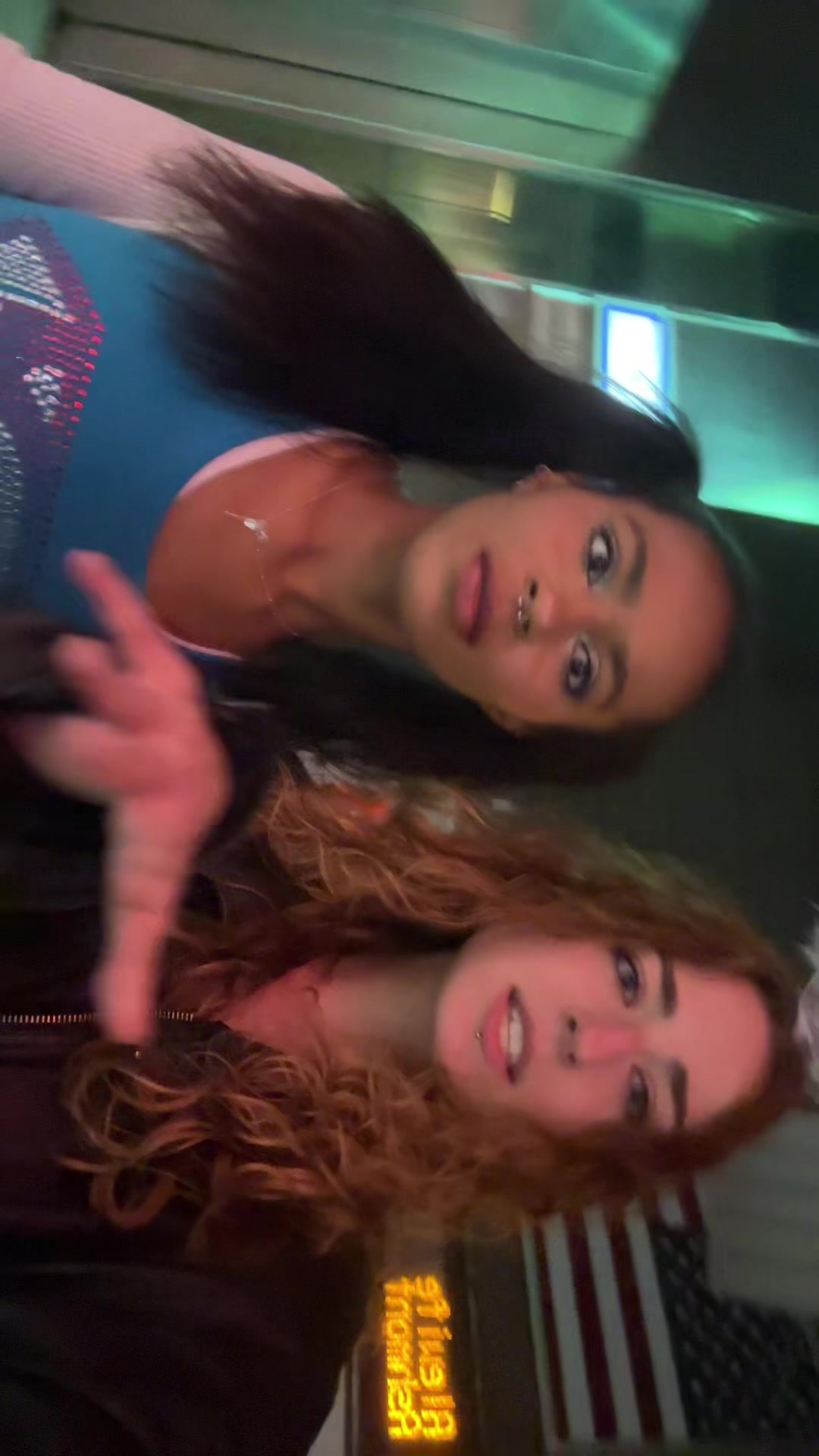 @weez