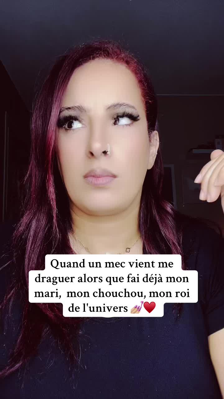 @UneApoutchouCurly