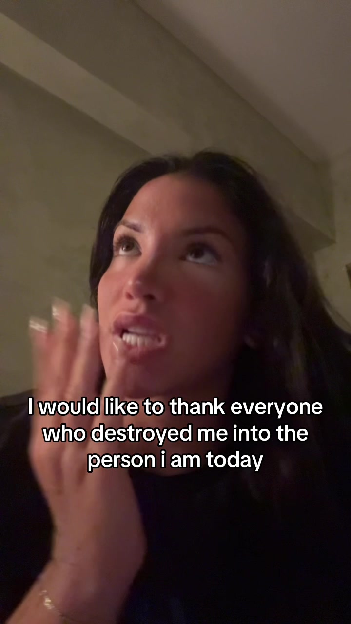 @Dania