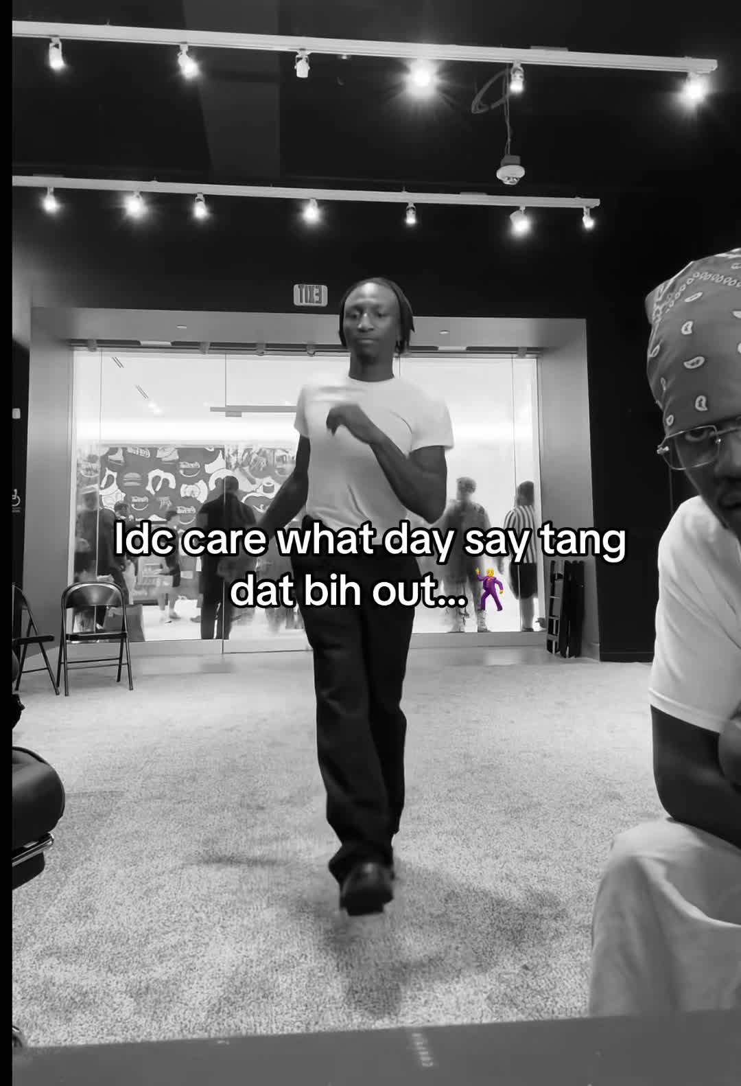 @D