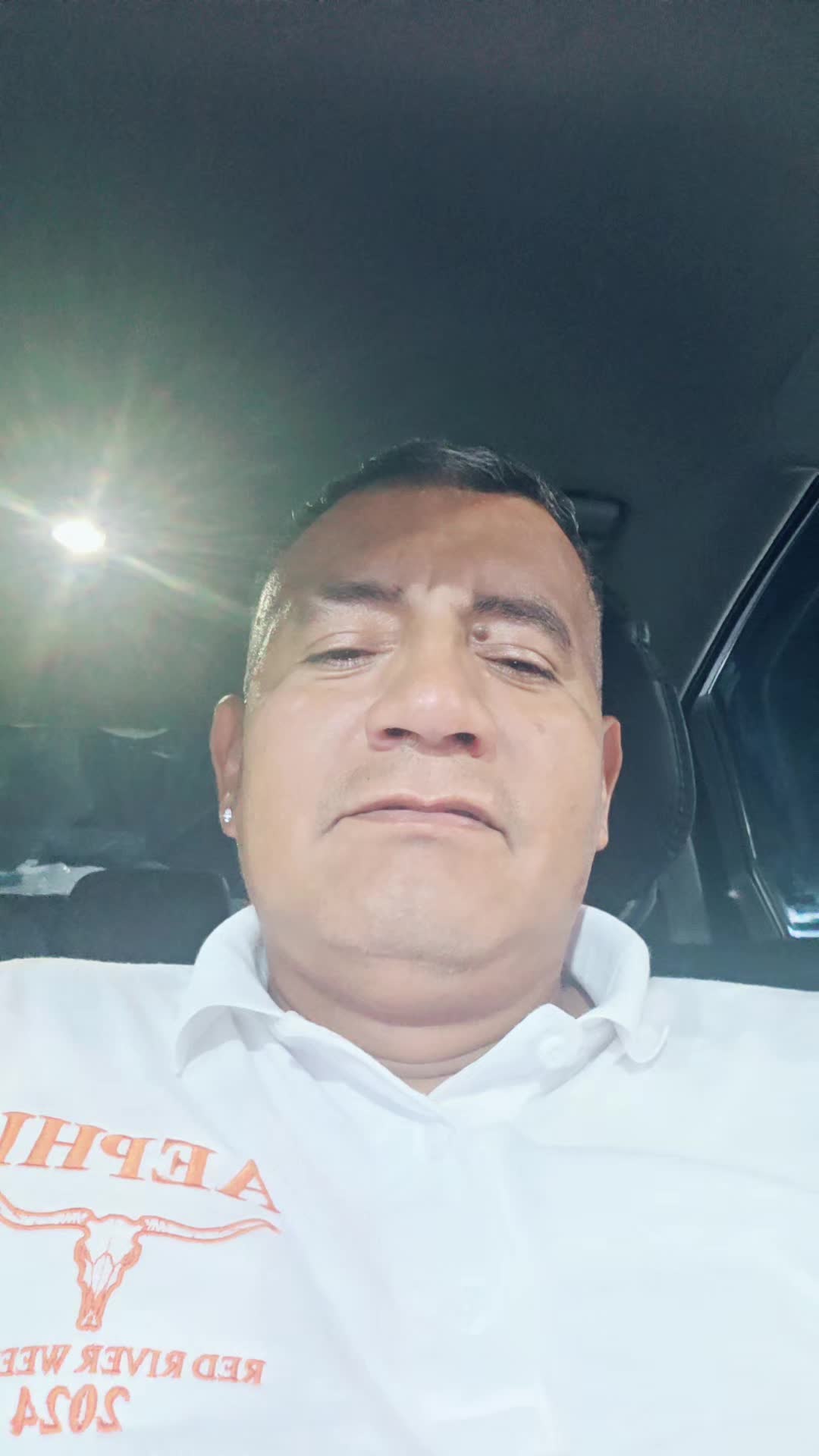 @Luis