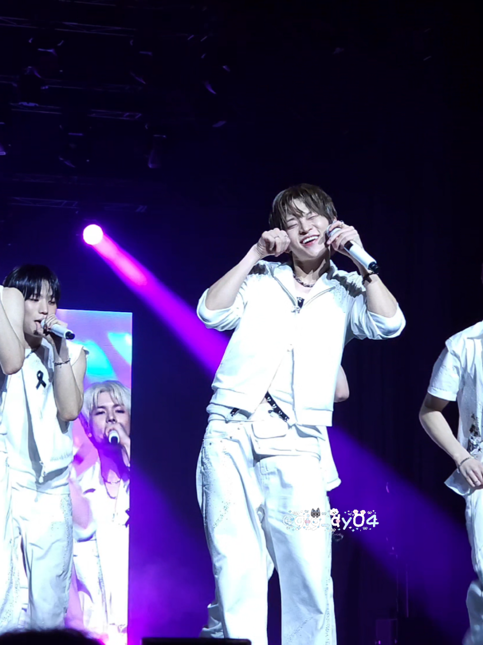 @gig babydy₍ᐢ..ᐢ₎