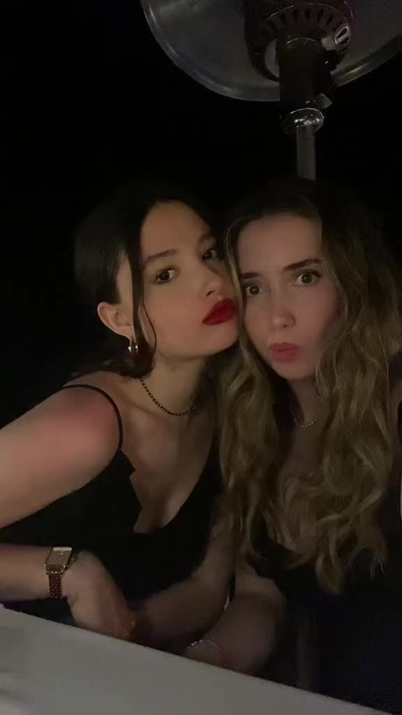 @💋