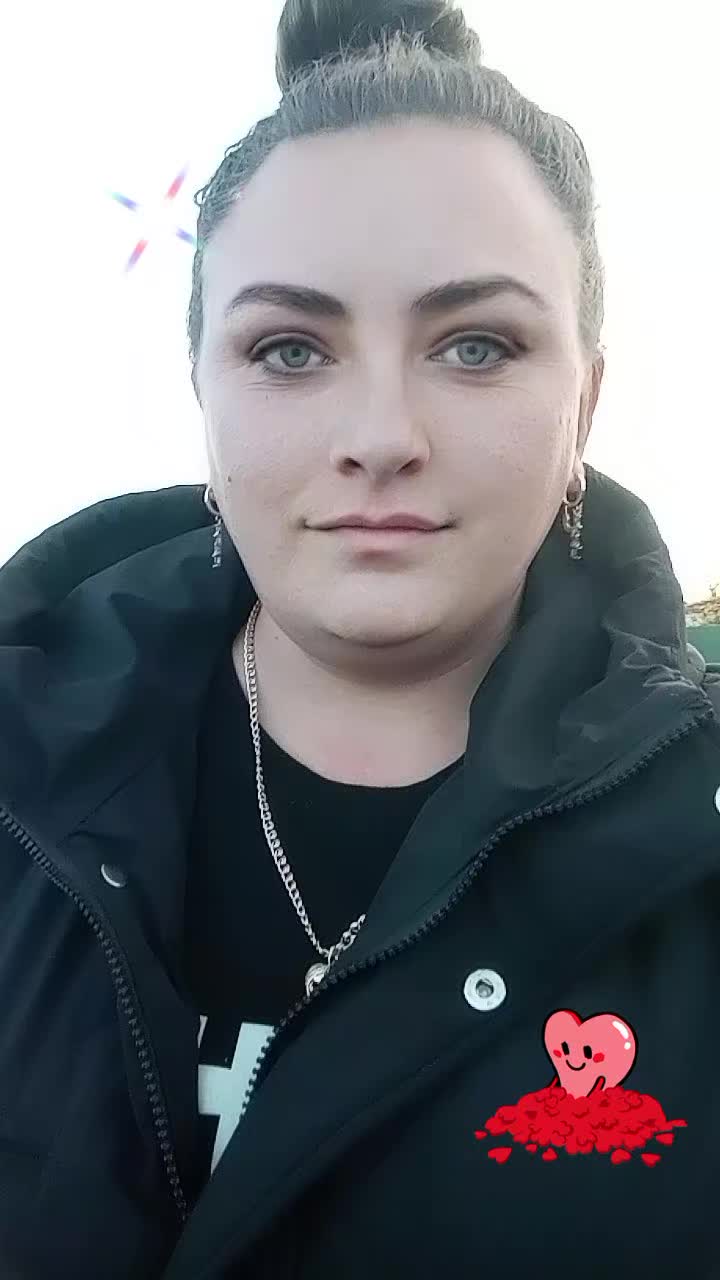 @машуля 😘