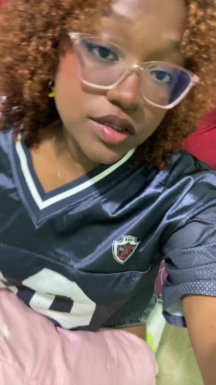 @Naomi✨