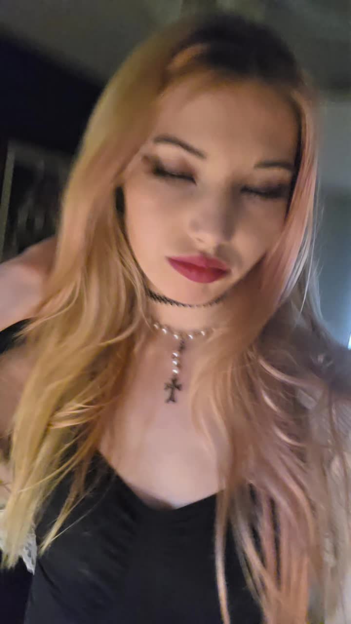 @Bunnygirl🐰