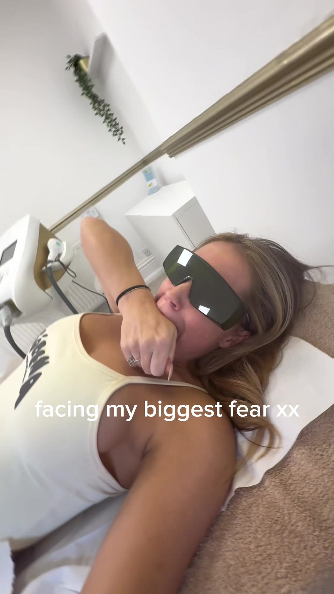 @Hev