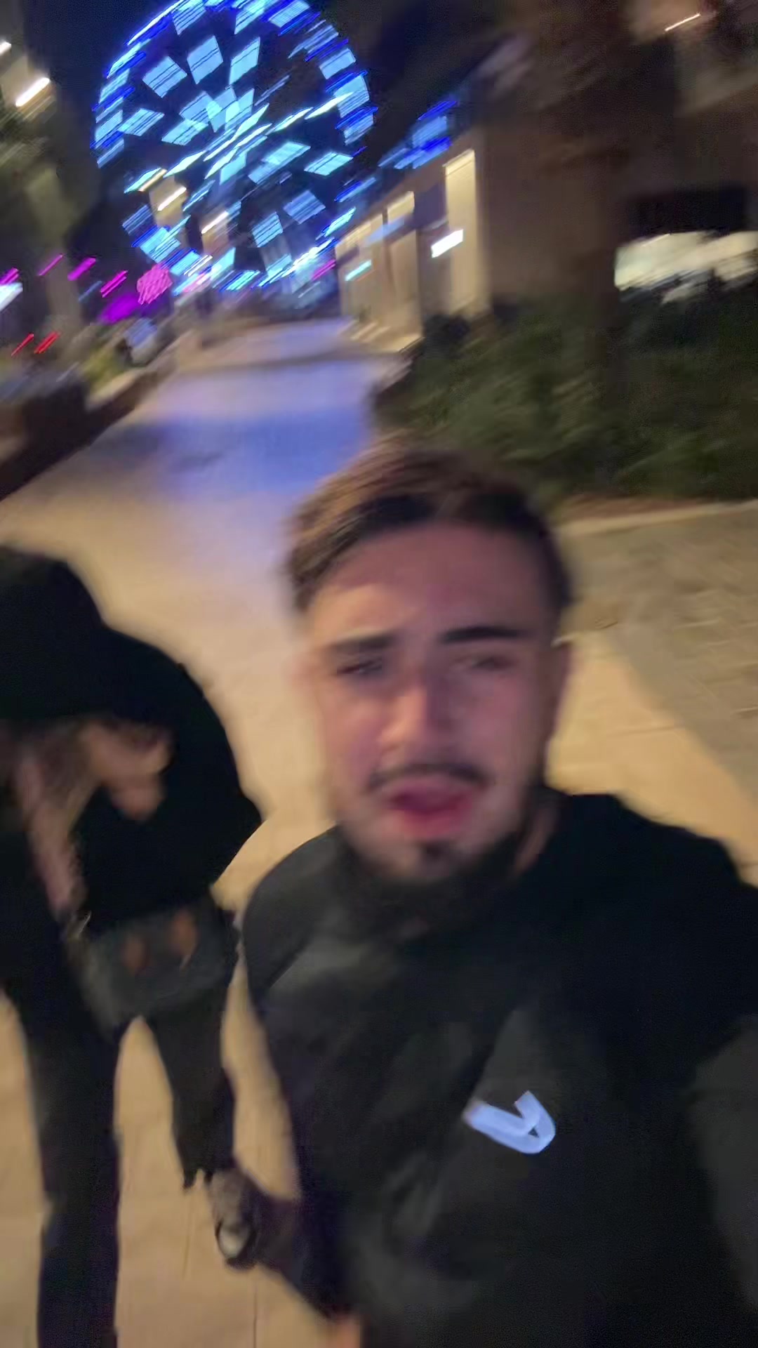 @R22