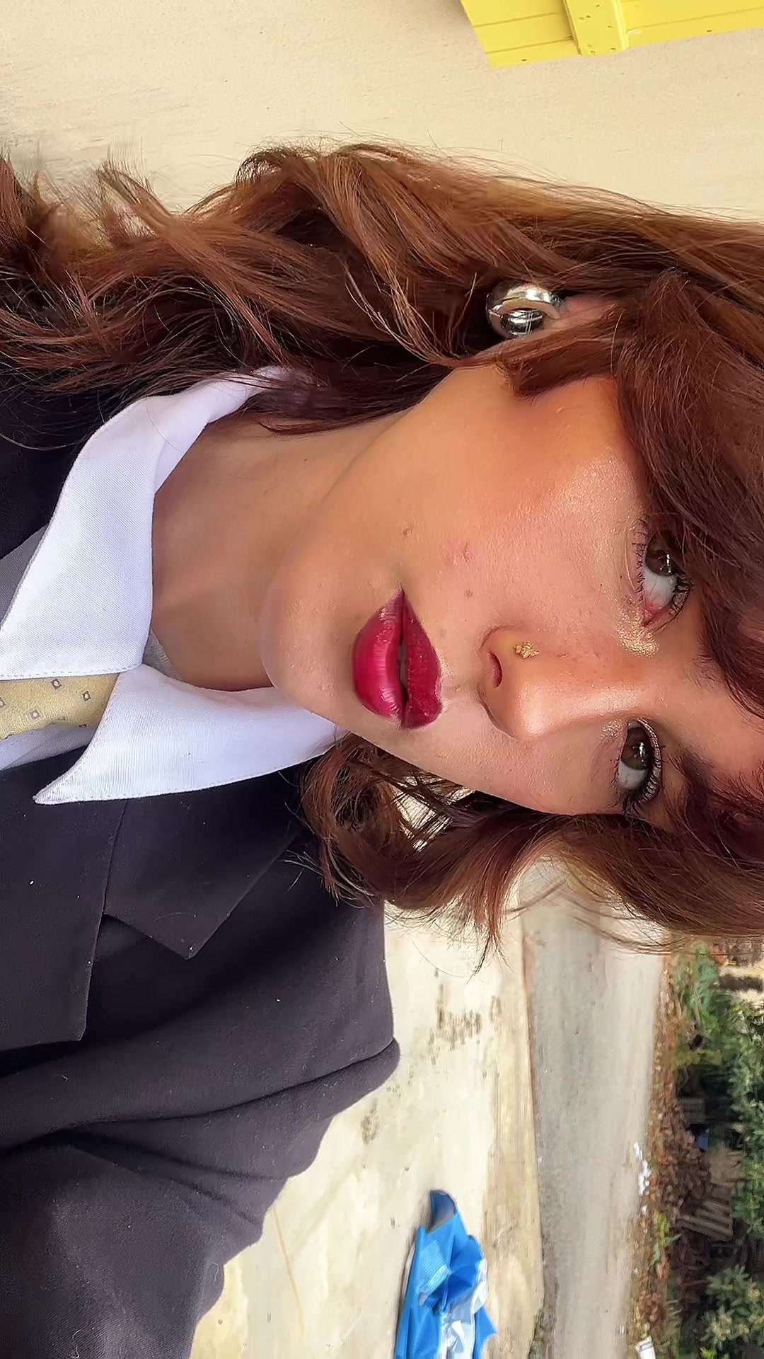 @SimplyElise