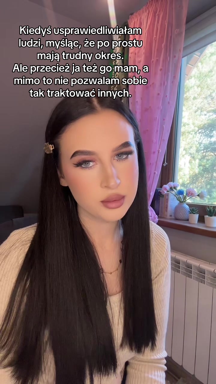 @★&nbsp; 🎀𝓛𝓲𝓥𝓲🎀 &nbsp;★