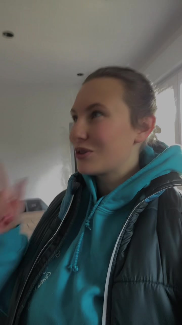 @Clara