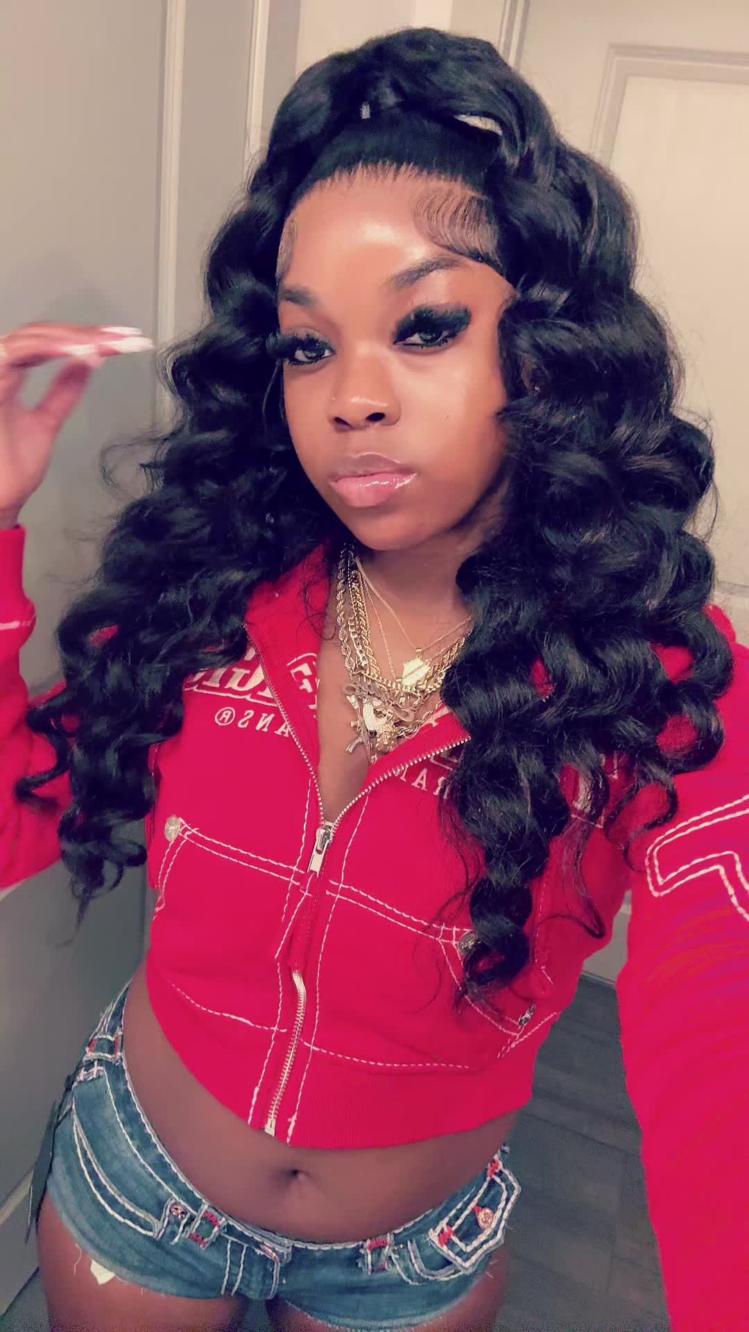 @d.eniisee_