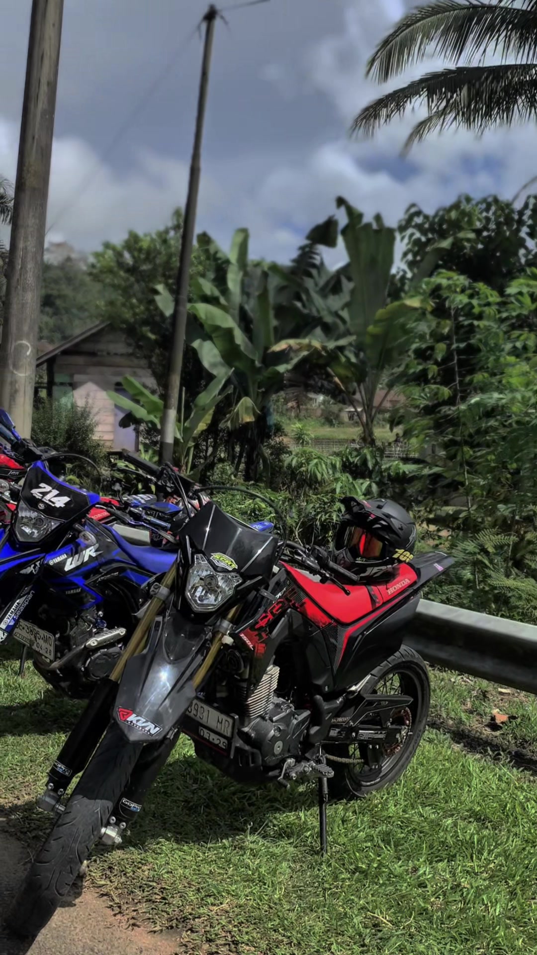 @Brother Supermoto_lambar