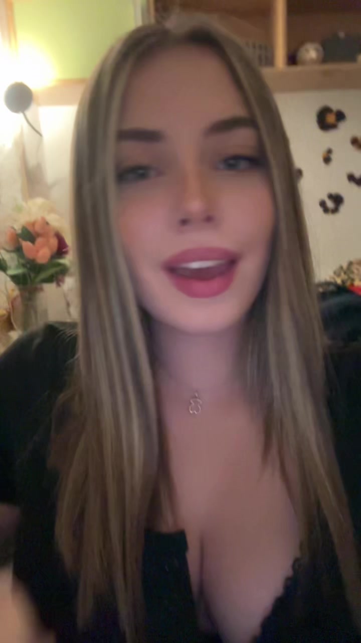 @💋💋