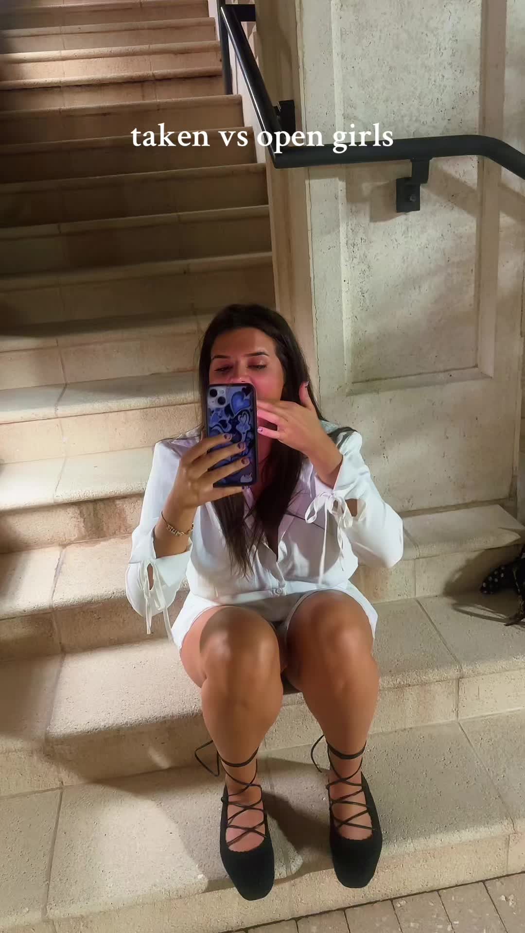 @vivi.is.extra