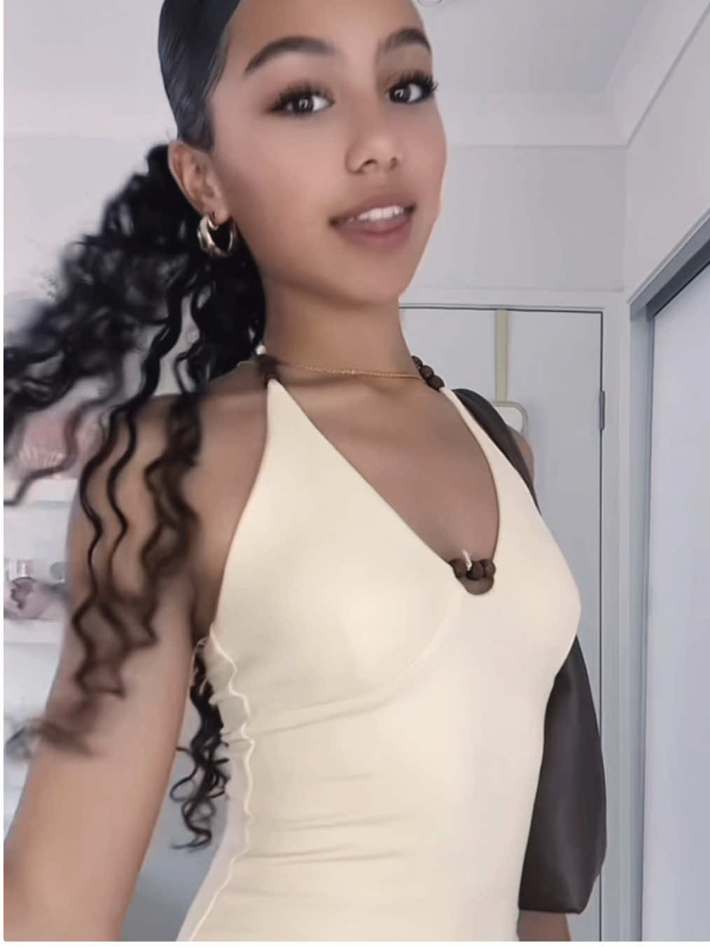 @Liv 𑁤