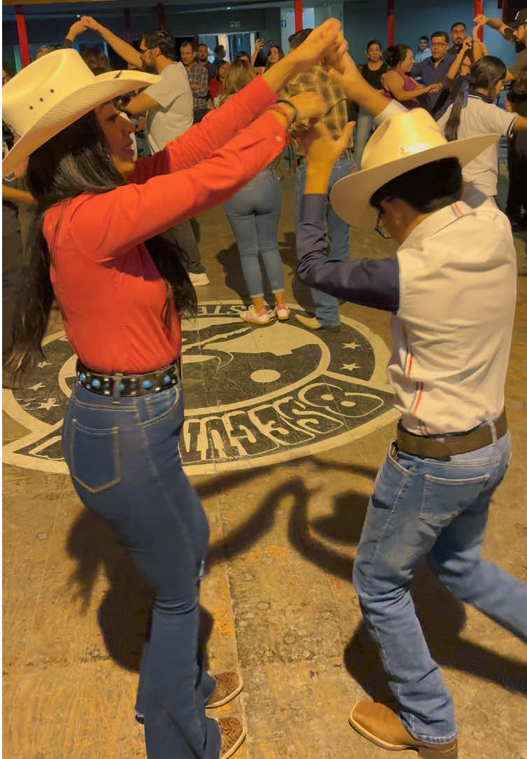 @𝐿𝑒𝑜&bull;🤠