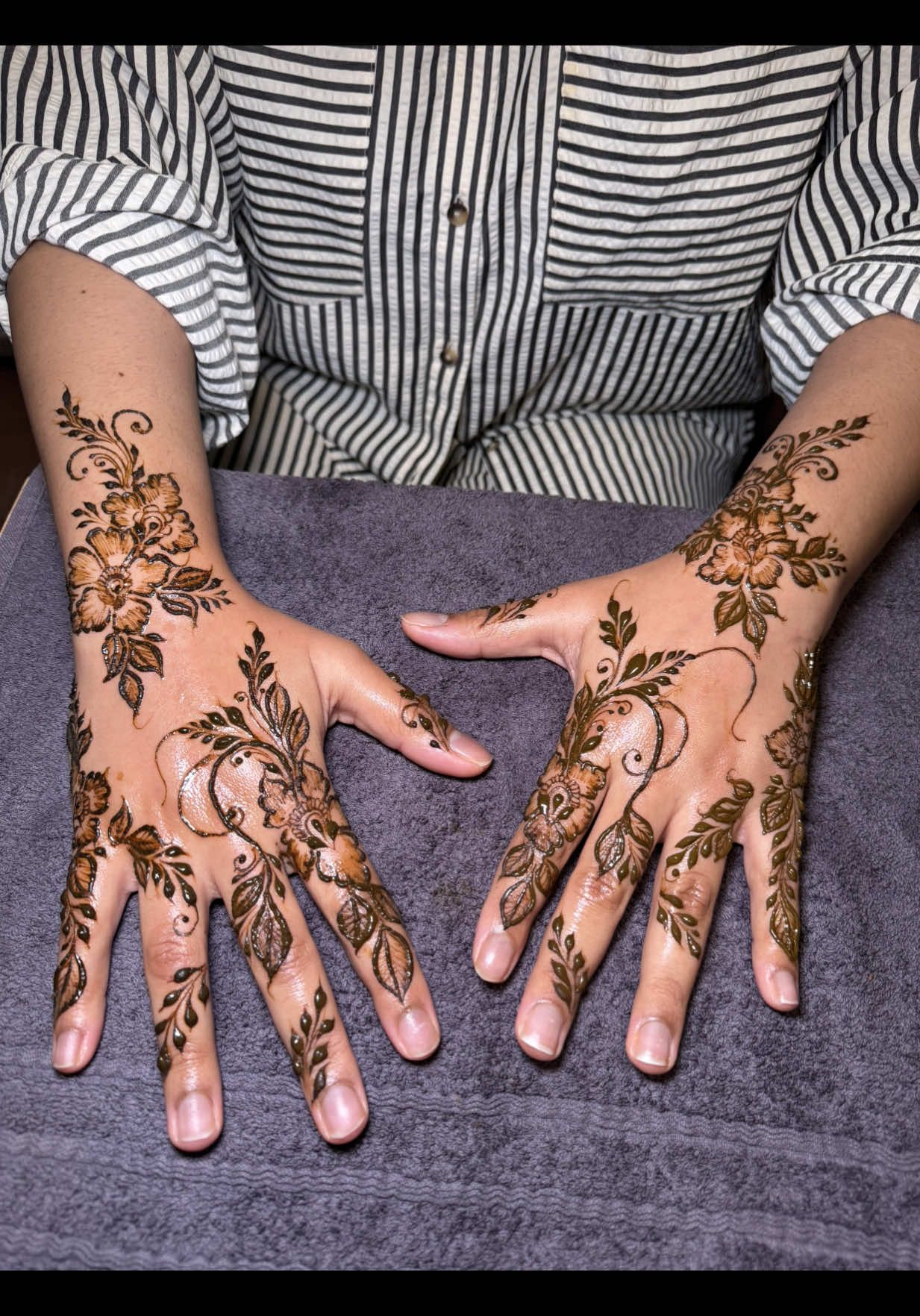 @Leicester Mendhi Artist