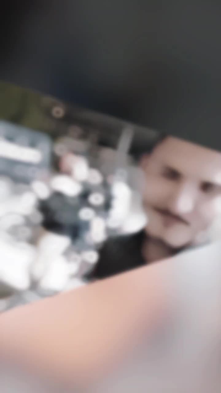 @ثاقب یوسفزئ