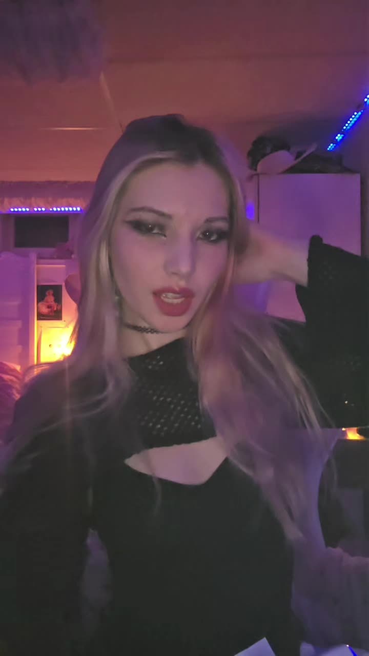 @Bunnygirl🐰