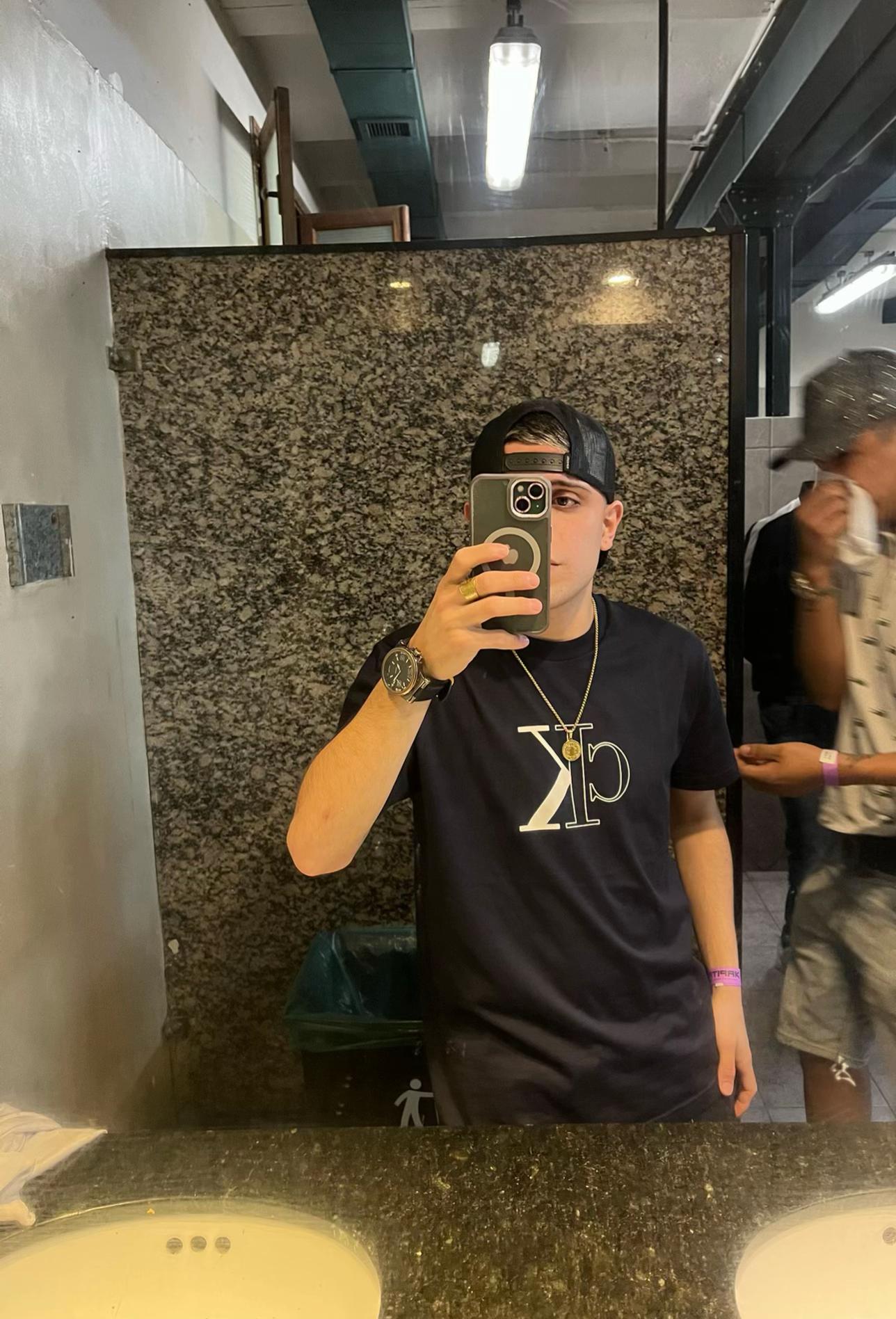 @Santi Moreira