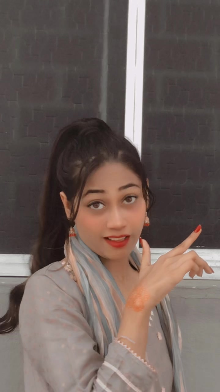 @𝑸𝑼𝑬𝑬𝑵 𝑩 🦋 ✨👀