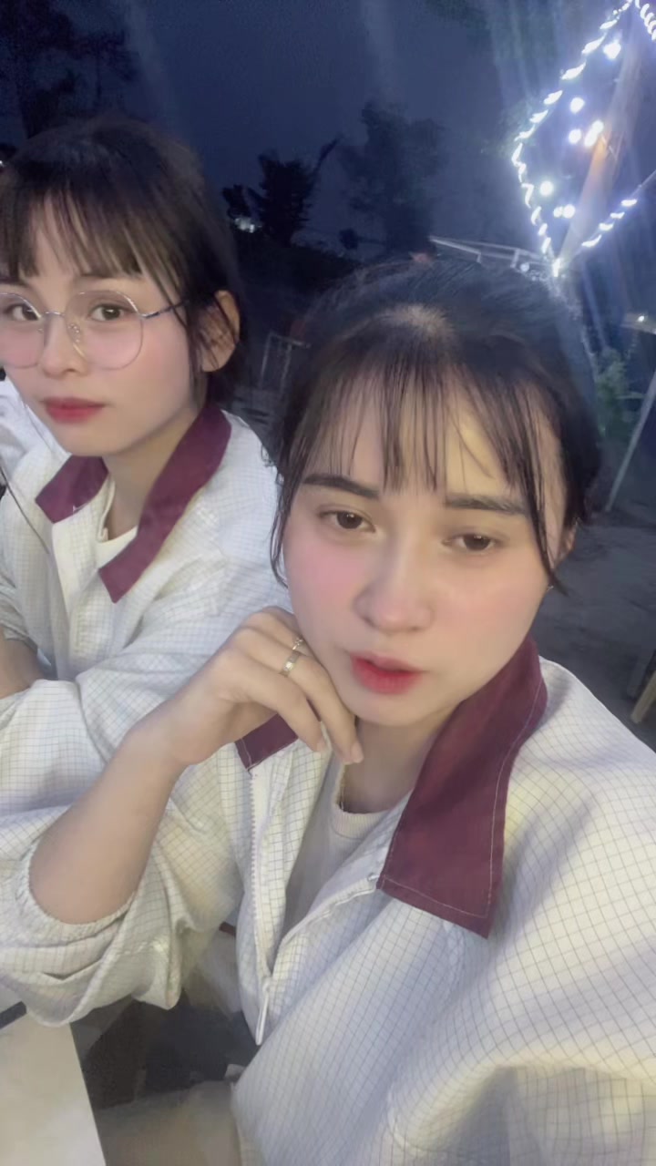 @Huyền Bống2003