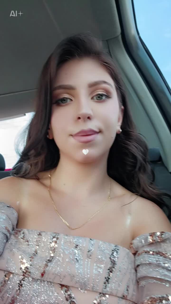 @_Dea_Dervishaj