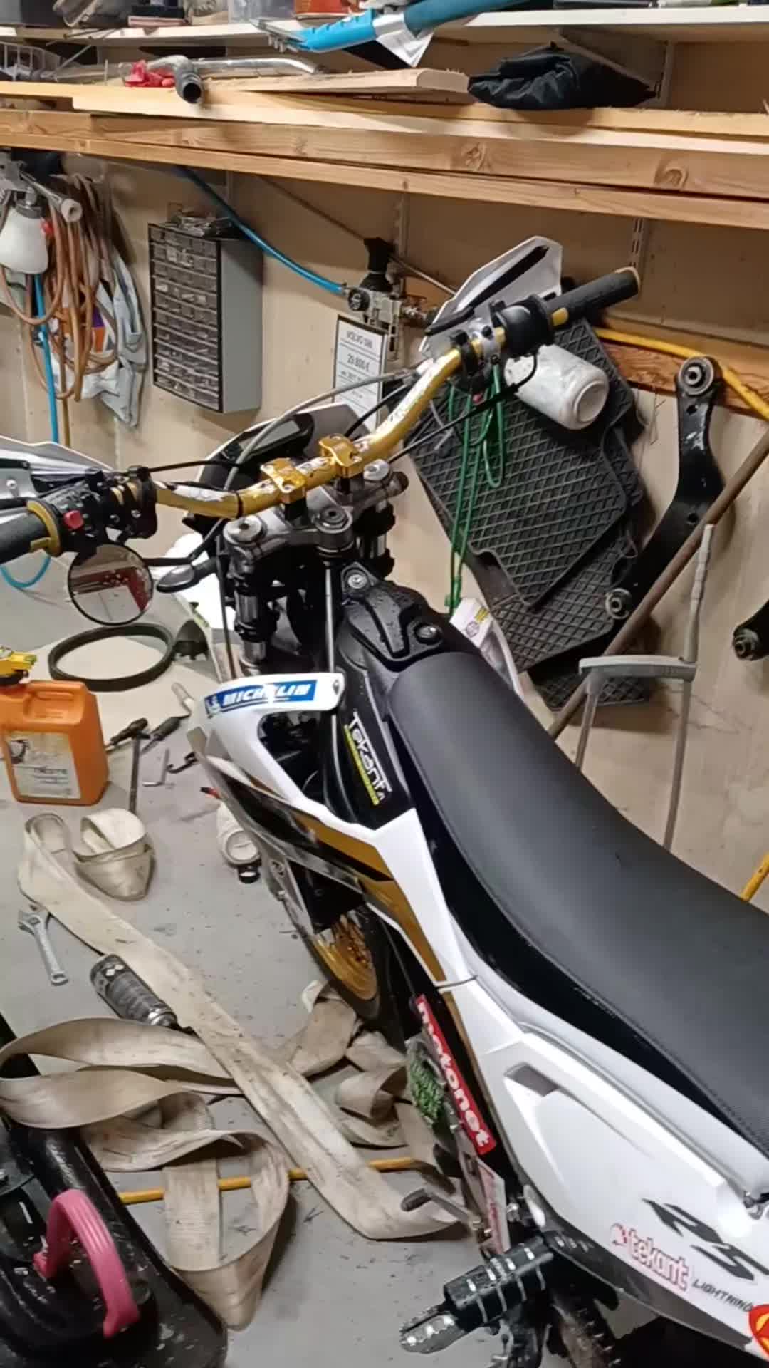 @Samuli🇫🇮🤑✝️⚜️