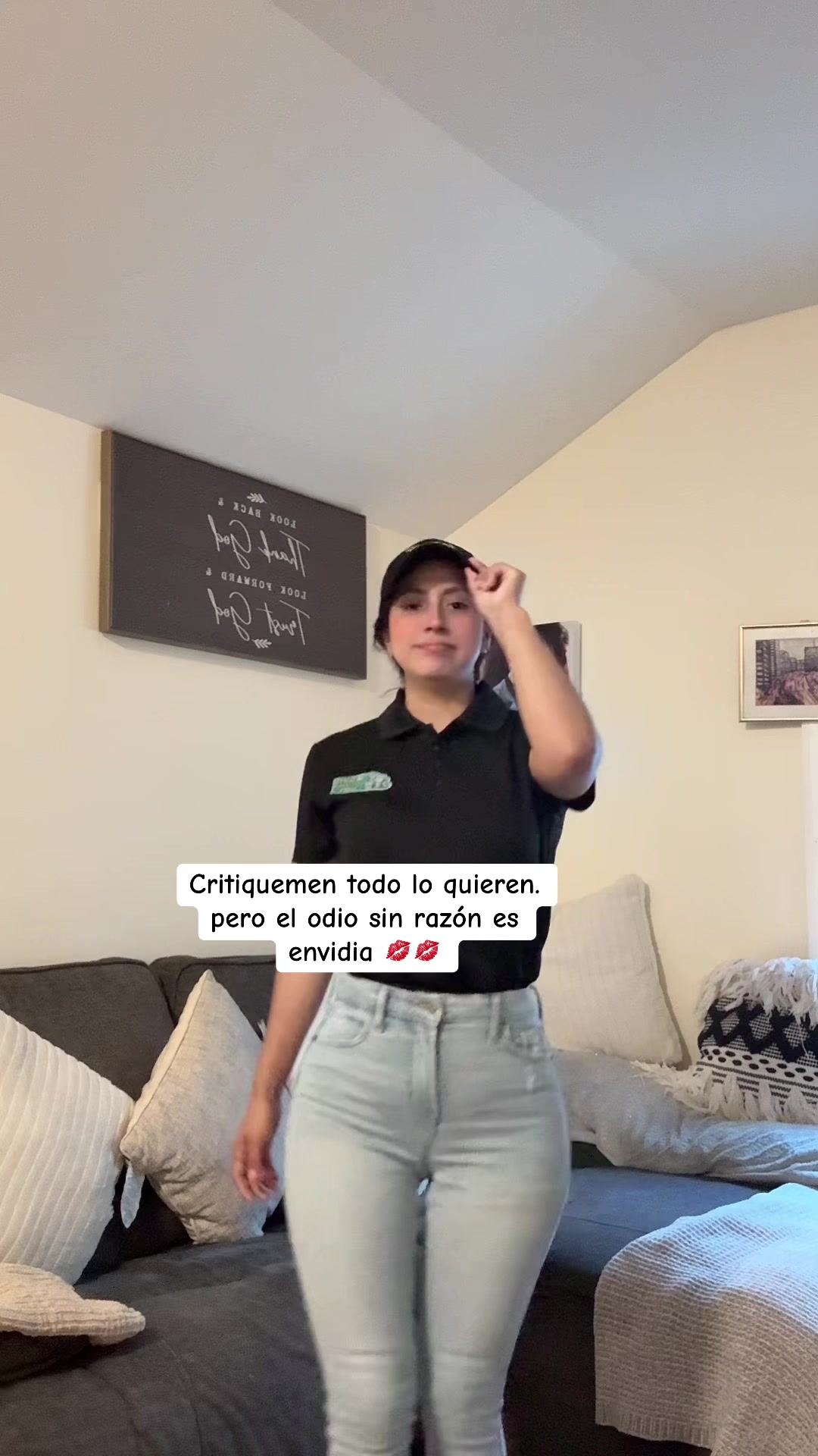 @𝐘𝓊𝕃𝒾[🪷]