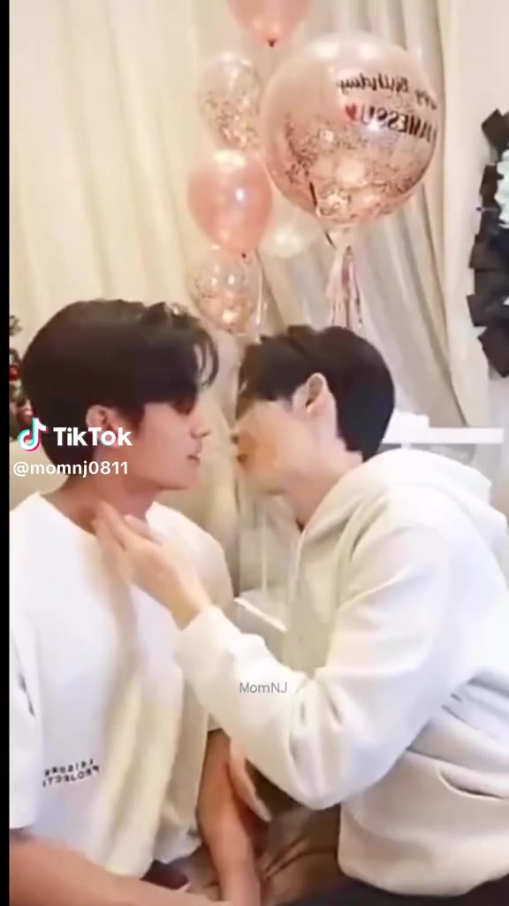 @Pinky_net🖤