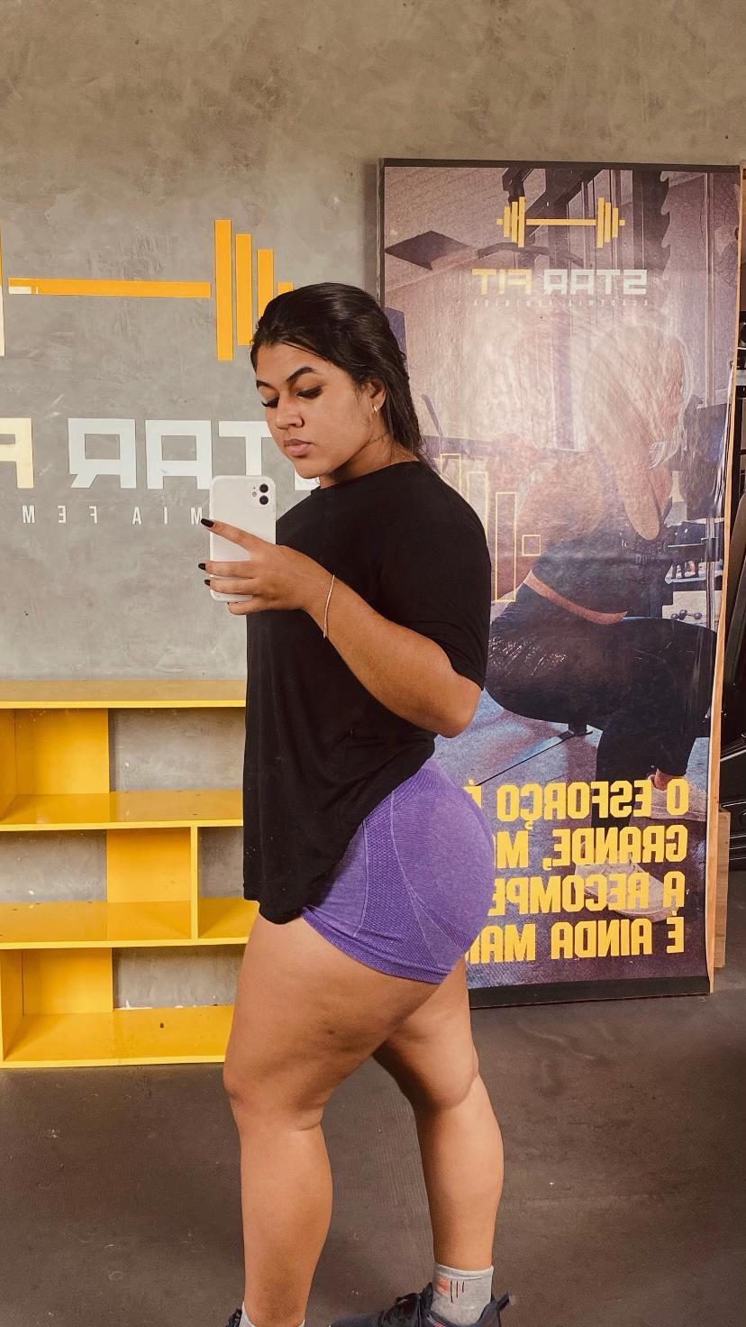 @victoriapinheiiro