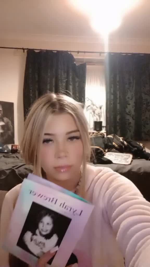 @𝐫𝐮𝐛𝐞𝐬❦︎