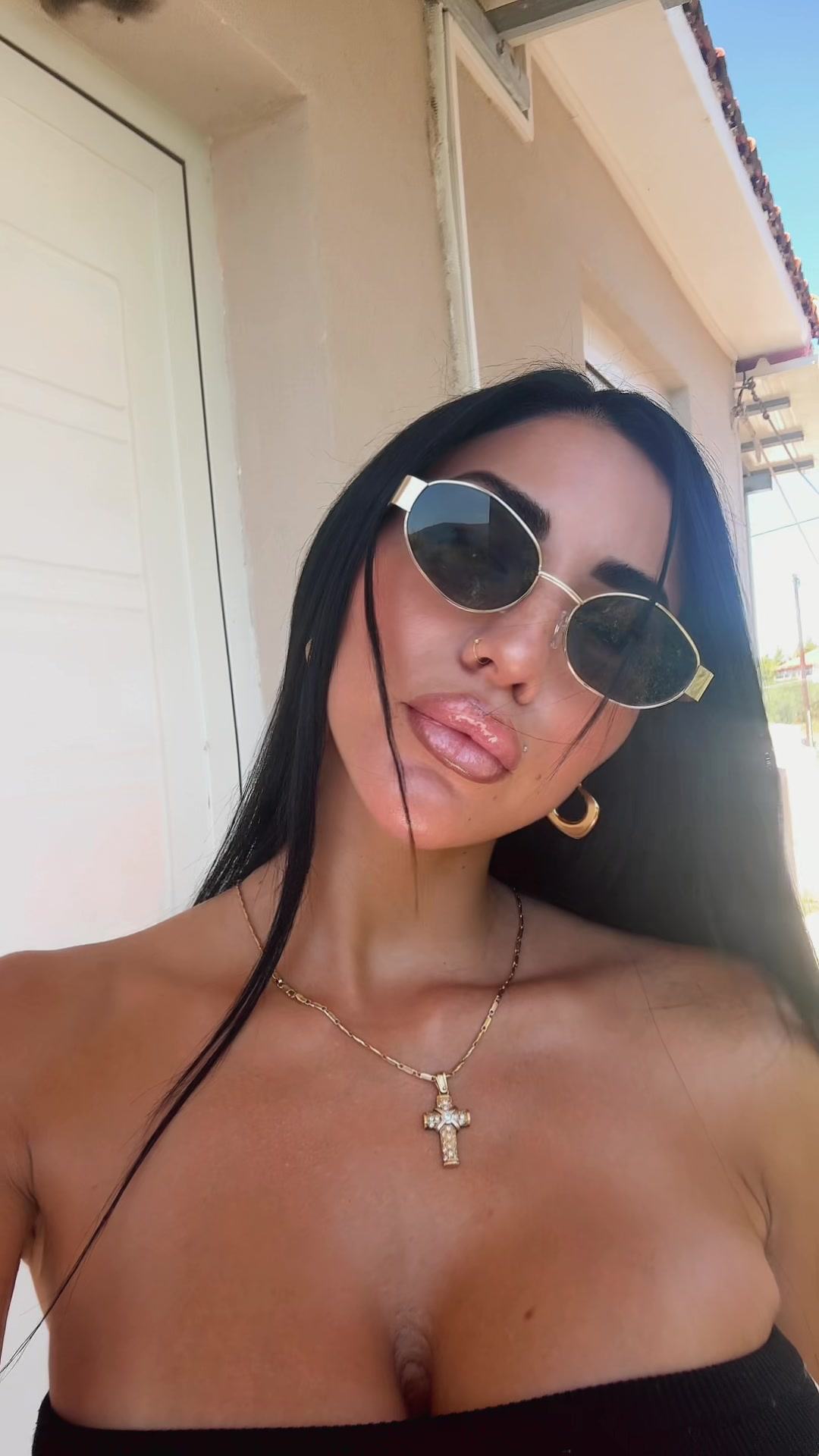 @MI$$ dimitra_tamaresii