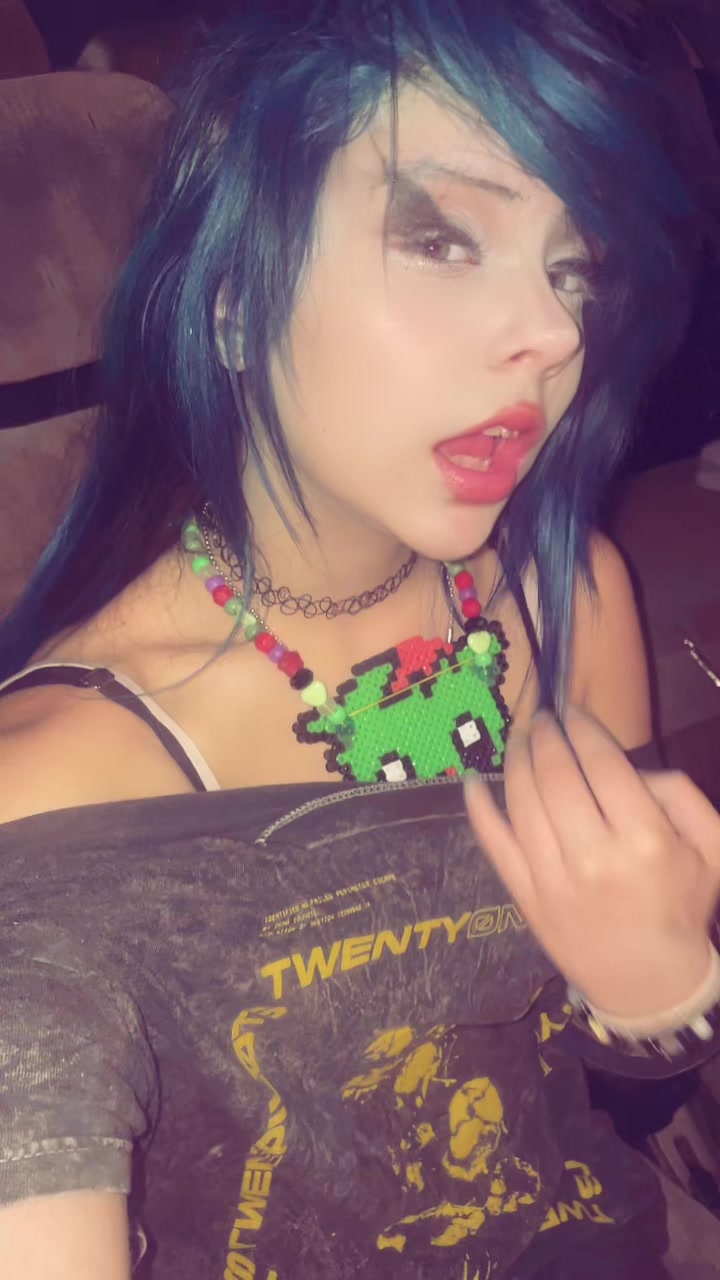 @ella.x.orcizm