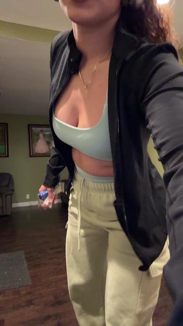 @Jackyjuli
