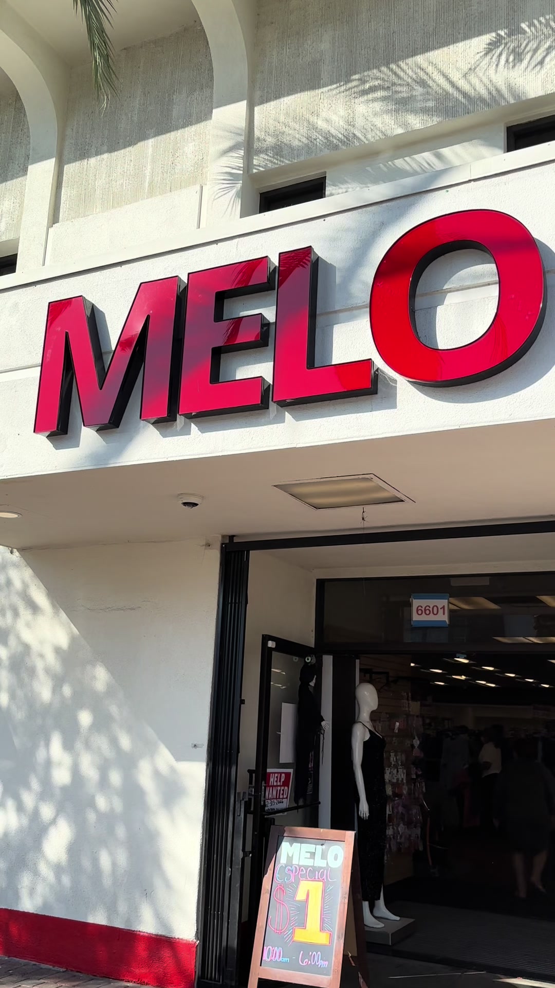 @MELO OUTLET HP