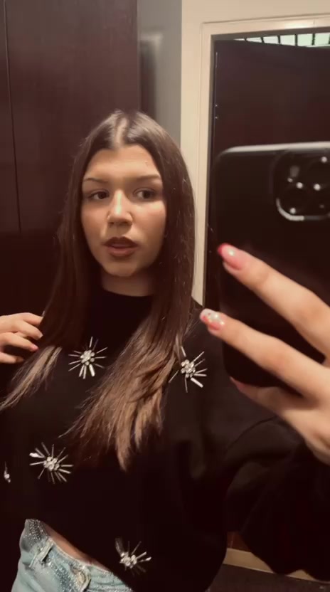 @Даница 🤍