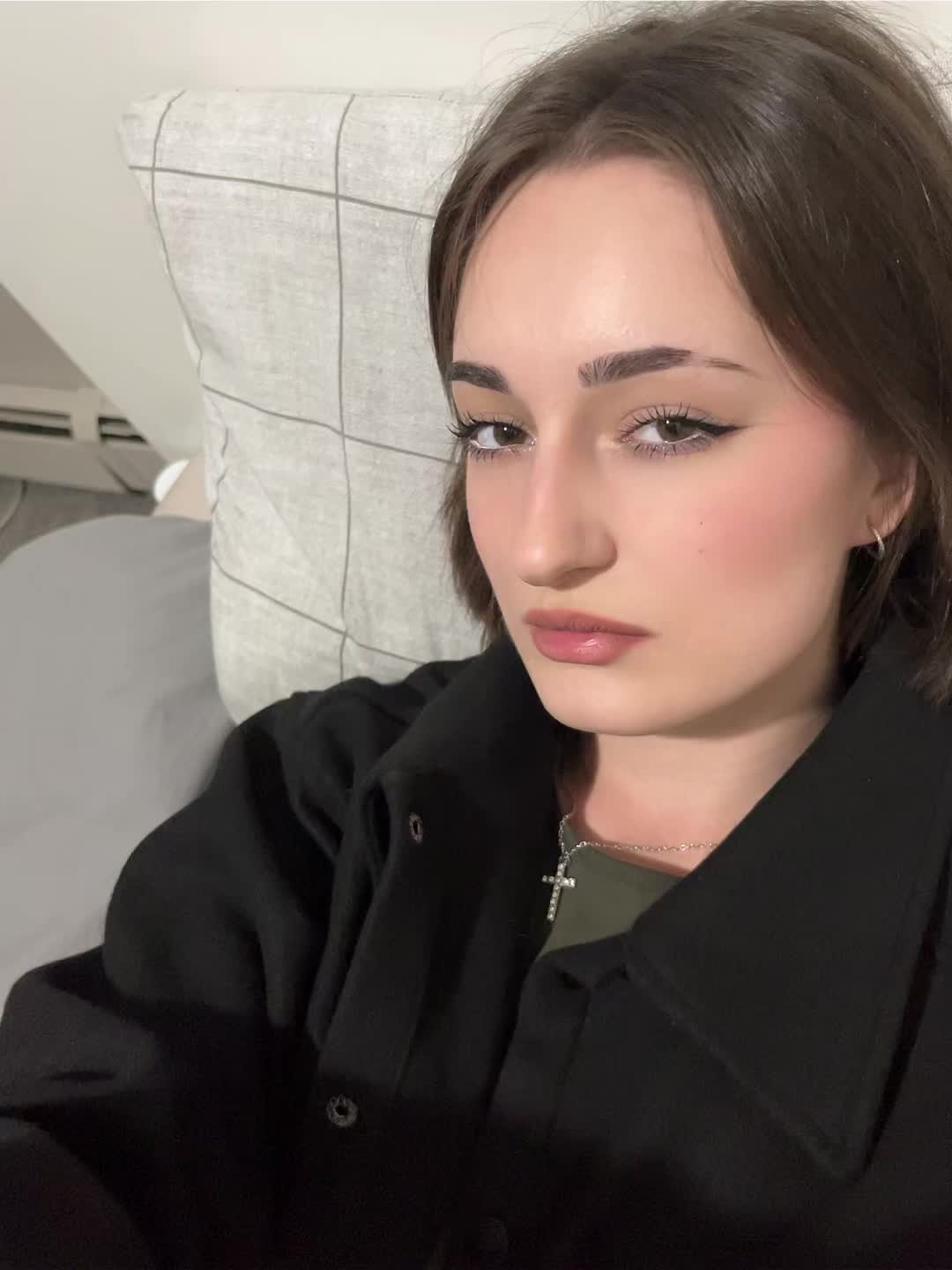 @vv
