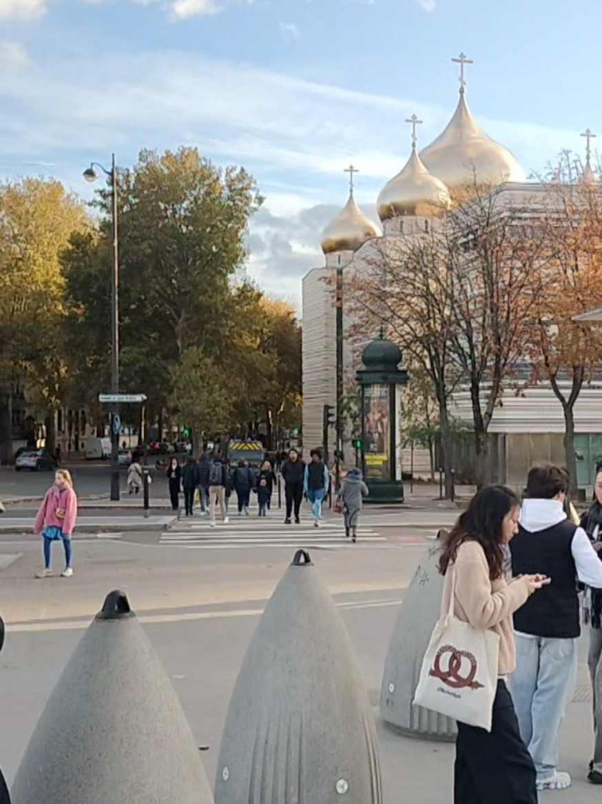 @Incroyable@Amazing Paris