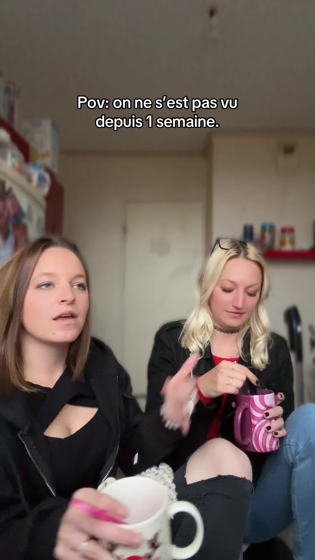 @Kelly_Ren&eacute;