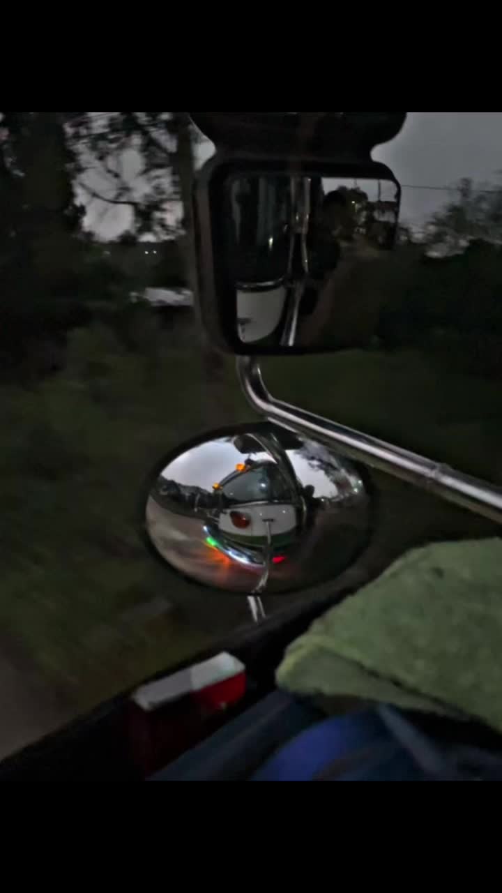 @𝒫𝑒𝓁𝓊𝓈𝒾𝓃