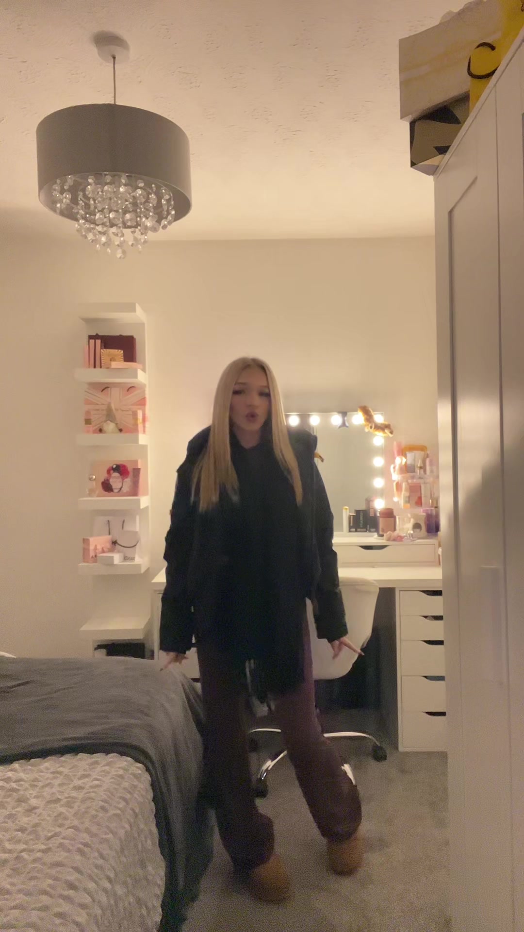 @x.l1v.x.x