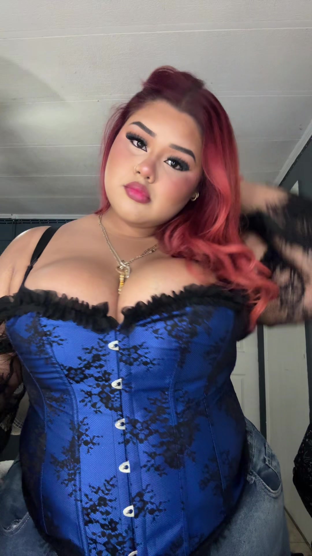 @Karina 🖤