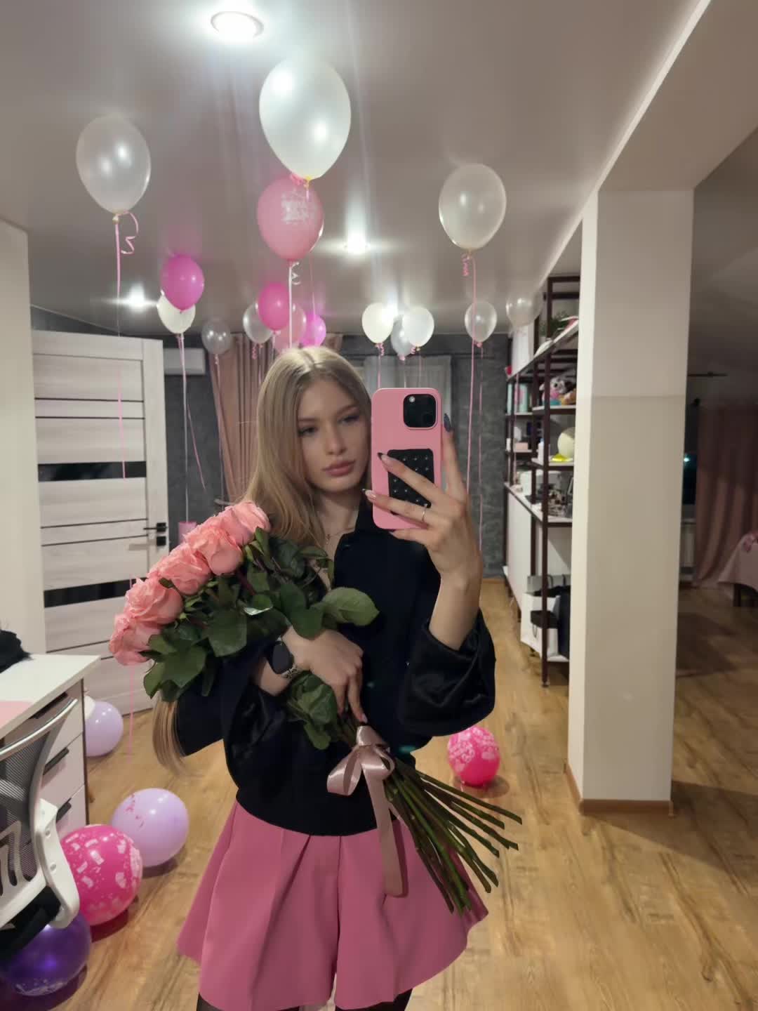 @karishk🍸🪩
