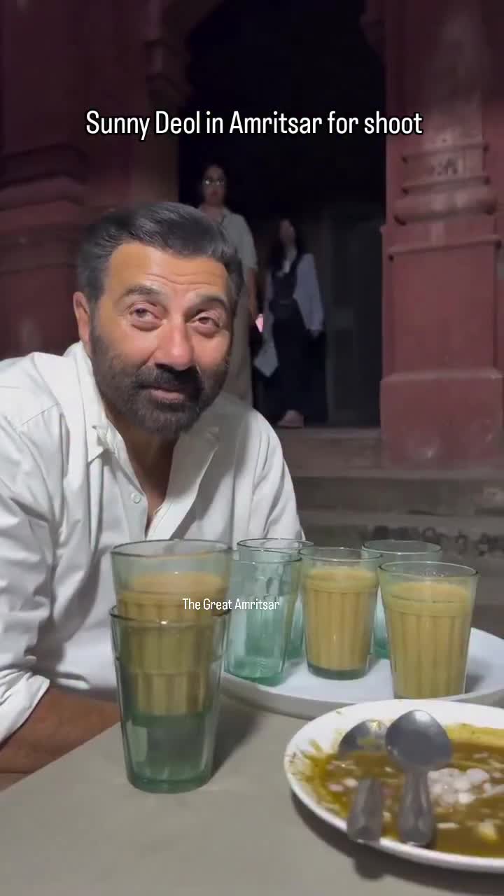 @Yeh Kali Kali ankhe 👀