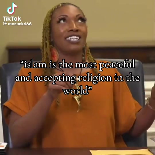 @˚⊱ ☭ ॐ aaliyah/അലീയ 𖤓 🪷⊰*