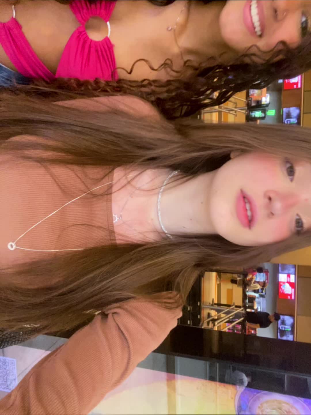 @Fernandacontee