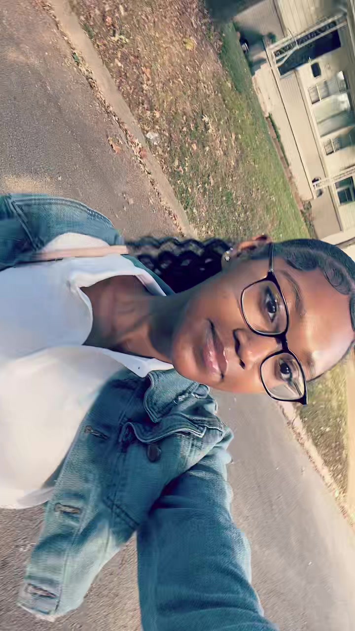 @MYANICOLE